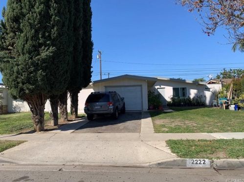 2222 Rene Dr, Santa Ana, CA 92704-5116