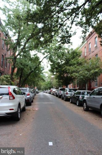 875 23rd St, Philadelphia PA  19130-1951 exterior