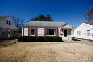 2919 Saint Philomena Ct, Peoria, IL 61604-2729