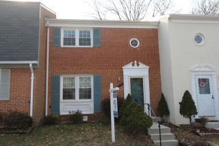6829 Dina Leigh Ct, Springfield VA  22153-1020 exterior