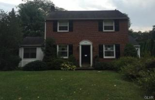2430 Tremont St, Allentown, PA 18104-3642