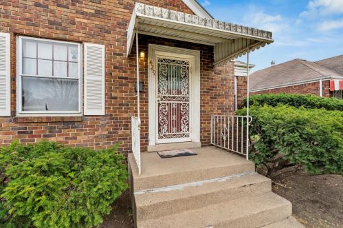 429 Ellsworth St, Gary, IN 46404-1047