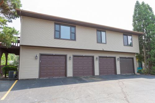 1534 Timberwood Ct, Sycamore IL  60178-2790 exterior