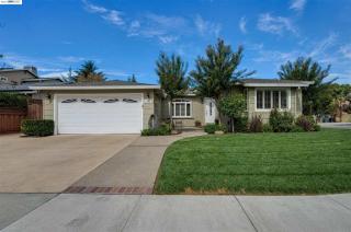 3721 Rocky Mountain Ct, Pleasanton, CA 94588-5219