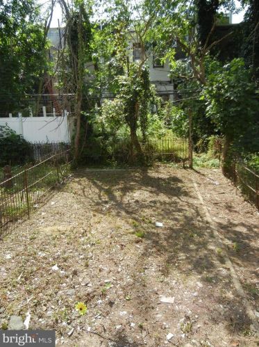 40 51st St, Philadelphia PA 19139-2725 exterior