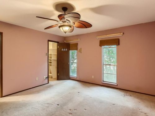 3130 Barton Rd, Carrollton TX 75007-3501 exterior