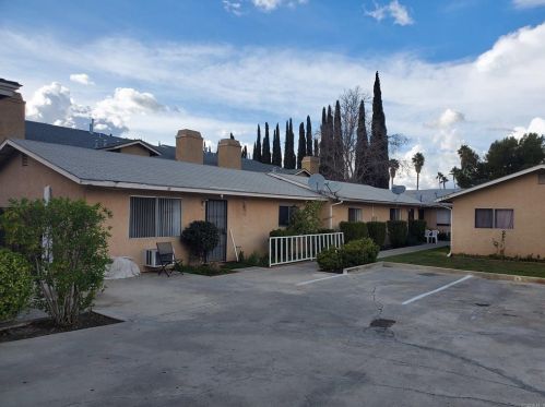 870 Chase Ave, El Cajon, CA 92020-5707