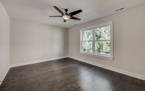 914 Cambridge Ave, Elmhurst IL  60126-4572 exterior