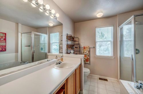 23502 Glenmoor Dr, Parker CO 80138-3111 exterior