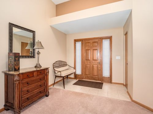 1088 Birchwood Dr, Pingree Grove IL  60140-9107 exterior