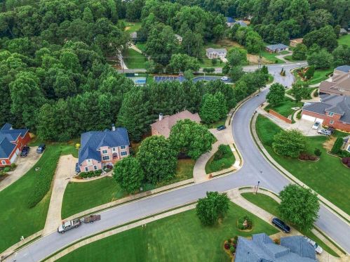 2551 Essex Ln, Atlanta GA  30331-7855 exterior
