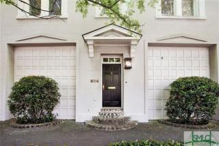 604 Barnard St, Savannah GA  31401-5502 exterior