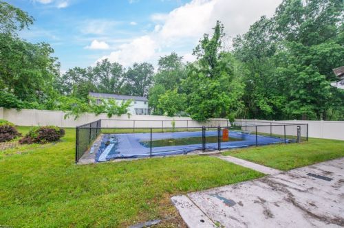 32 Sagamore Rd, Parsippany, NJ 07054-2321