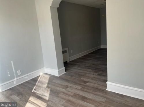 4849 9th St, Philadelphia PA  19141-3923 exterior