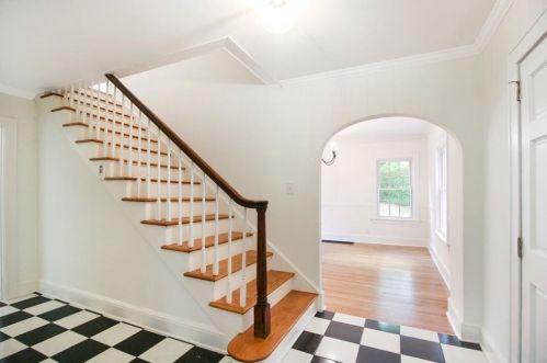 1810 Montrose Dr, Atlanta GA  30344-3002 exterior