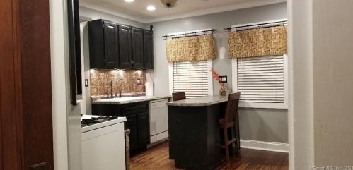 33 Harker Ave, Waterbury, CT 06705-2824