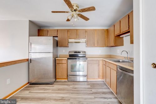 383 Stratford Ave, Aberdeen MD  21001-3528 exterior