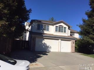 1054 Topaz Ct, Vacaville, CA 95687-7870
