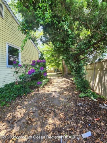 2542 Lexington Ct, Jackson Twp, NJ 08527-5033