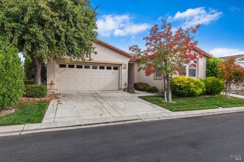 518 American Falls Dr, Rio Vista, CA 94571-2214