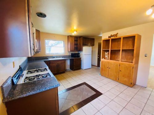 4727 Wilson St, Chino, CA 91710-3335