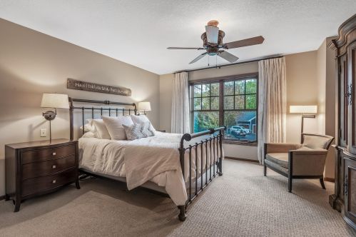 7677 128th St, Saint Paul MN  55124-9767 exterior