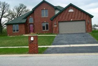 1311 Parliament St, Crete IL  60417-3553 exterior