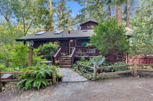 21557 Santa Ana Rd, Los Gatos, CA 95033-8934