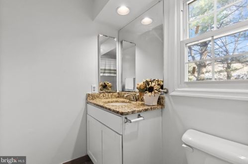 13640 Cedar Creek Ln, Silver Spring MD 20904-5332 exterior