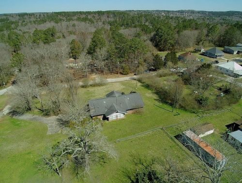 1821 New, Conyers GA  30012-3740 exterior