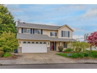 2223 Douglas Loop, Camas, WA 98607-8085