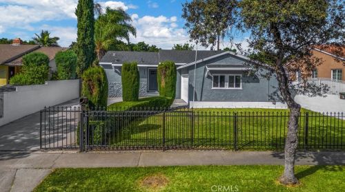 1653 Brook St, Santa Ana, CA 92703-4601