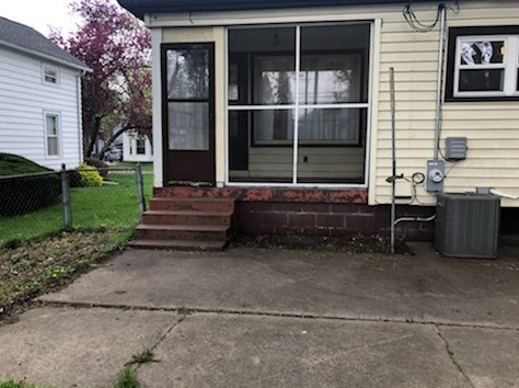 819 Water St, Swygert IL  61764-2146 exterior