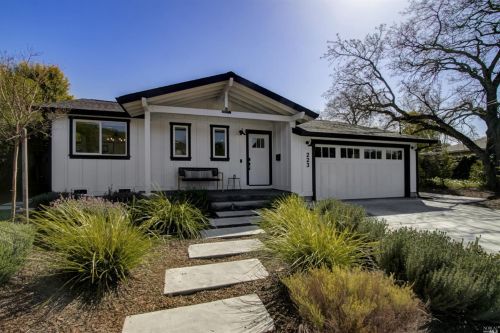 223 Orris Ter, San Rafael, CA 94903-2509