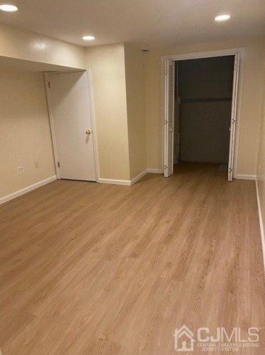 57 Linda Ln, Edison NJ  08820-4502 exterior