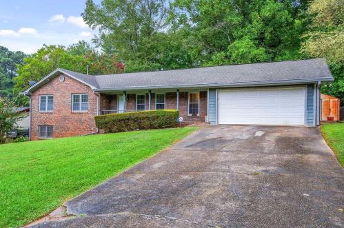 6860 Myra Ln, Austell, GA 30168-6210