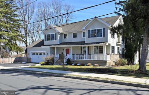 87 Leavitt Ln, Princeton NJ  08540-3921 exterior