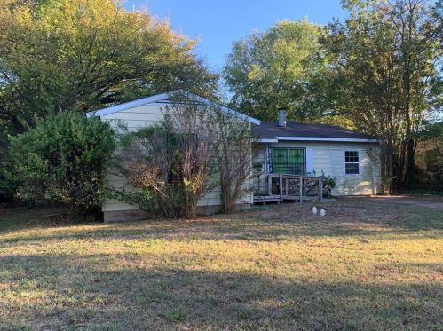 3716 Barnabus Dr, Dallas, TX 75241-4101