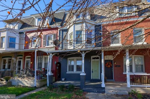 914 Plum St, Lancaster PA  17602-1938 exterior
