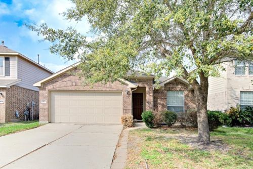 19930 Roycroft Ln, Richmond TX  77407-4000 exterior