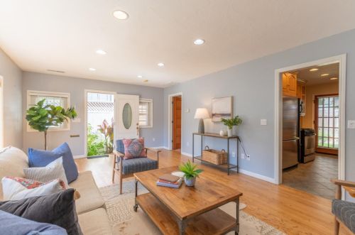212 Park St, Del Monte Park, CA 93950-3312