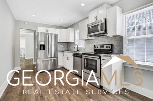 981 Moreland Dr, Atlanta GA  30315-5506 exterior