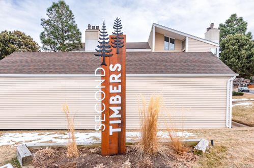 15202 Hampden Cir, Denver CO  80014-4063 exterior