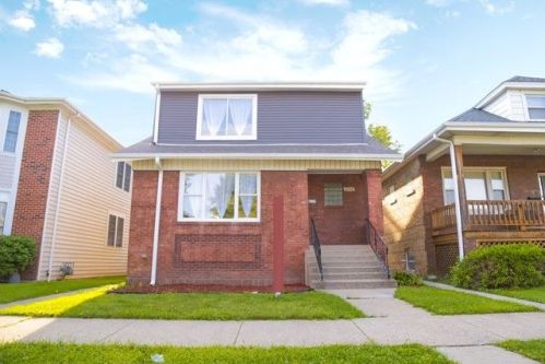 2740 Wesley Ave, Forest View IL  60402-2539 exterior