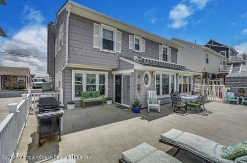 242 Joseph St, Lavallette, NJ 08735-1609