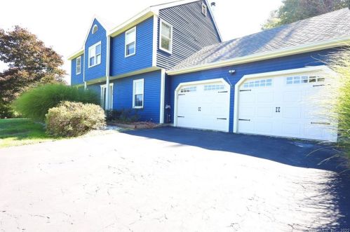 378 Upper Valley Rd, Torrington, CT 06790-2571