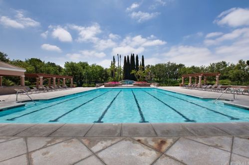 34 Del Ventura, Irvine CA  92606-8857 exterior