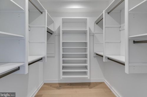 526 24th St, Philadelphia PA  19146-1054 exterior