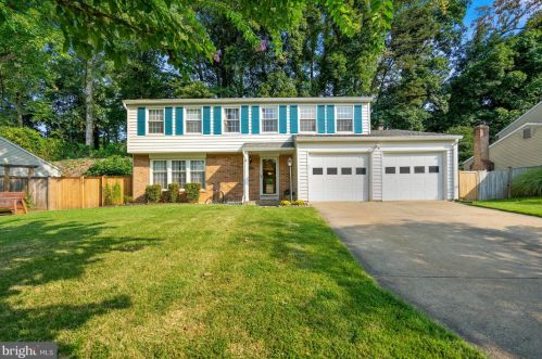 5739 Heming Ave, Springfield, VA 22151-2714