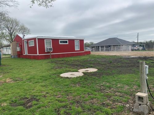 8997 Leroy Rd, Princeton TX 75407-4056 exterior